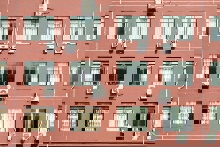 ac units on an apartment